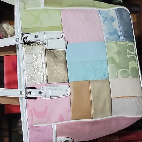 AUTHENTIC COACH PASTEL PATCHWORK POPPY SHOULDER BAG - Picture 9 of 9